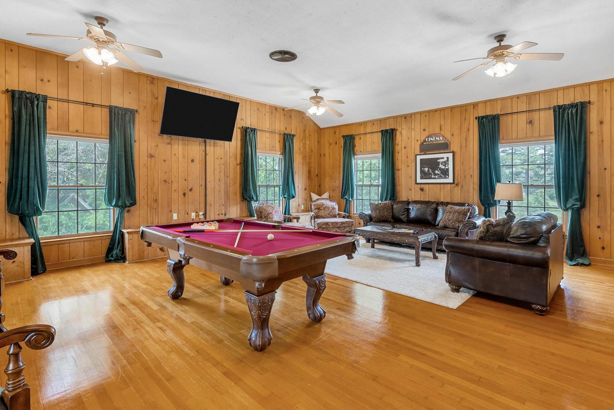 Beland Mansion-Treasured Mist Suite! Fort Smith Exterior photo